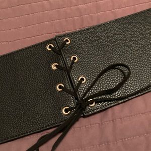 Torrid size 1 lace up wide waist belt